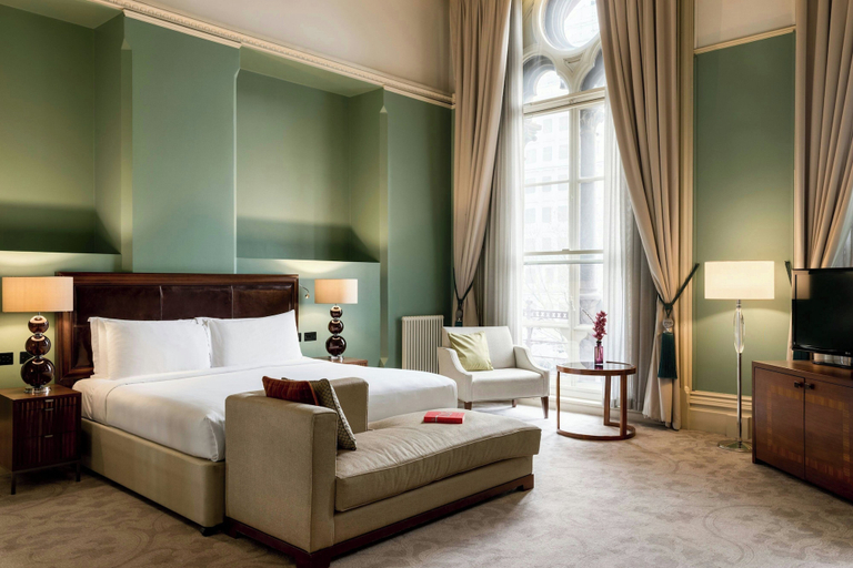 Bedroom 3, St. Pancras London, Autograph Collection ®, London