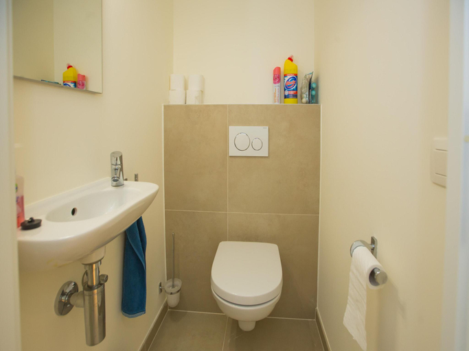 Bathroom 3, Apartment in Belgium with Sea View Terrace, West-Vlaanderen