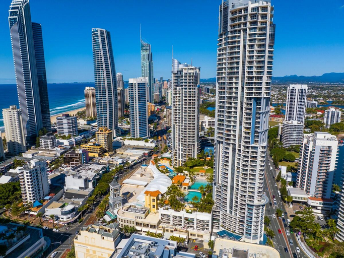 Others 4, Spectacular Ocean View: 3 Pools, Gym, Spa & Sauna, Gold Coast