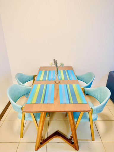 Others 5, Infina Towers, Quezon City