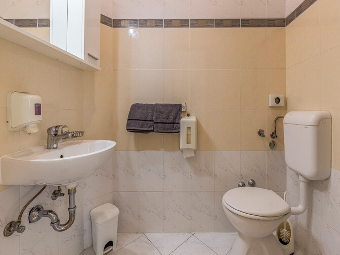 Bathroom 3, Banjole Apartment with Pool for 4, Medulin