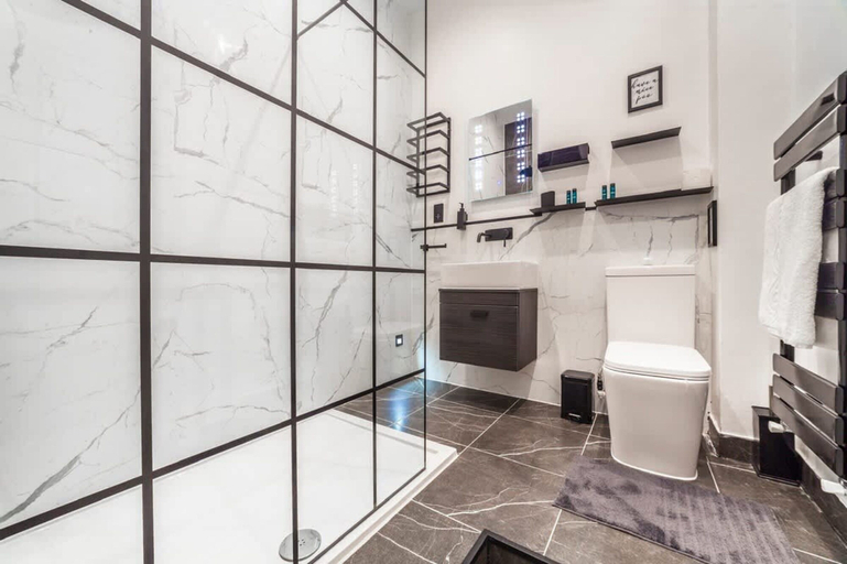 Room 5, Studio 2 - Gorgeous Studio in Earls Court, London