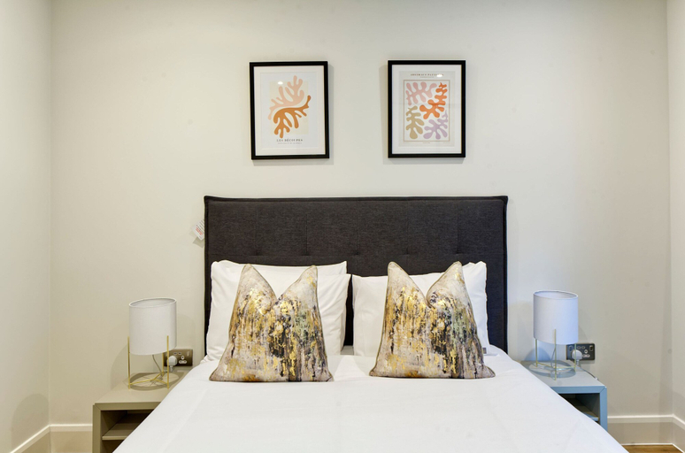 Room 2, Brand-new Two-bedroom Flat in Colindale, London