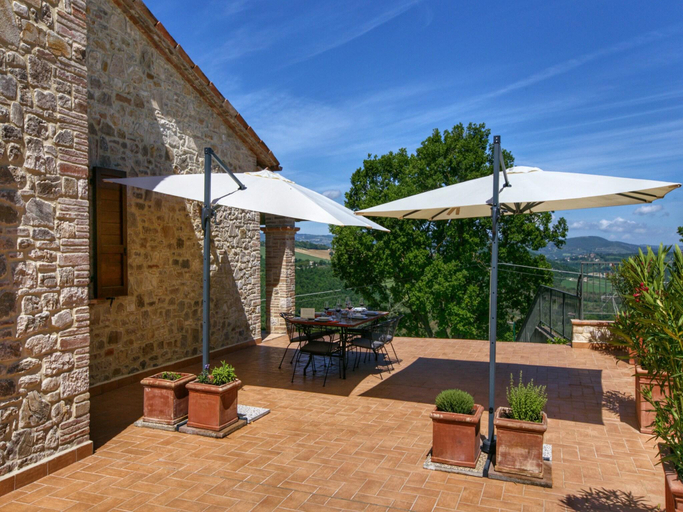 Others 2, Umbrian Escape to Villa, Perugia