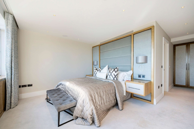 Room 3, Regents Park Penthouse, London