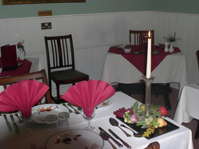 Food & Drinks 5, Harrabeer Country House, Devon
