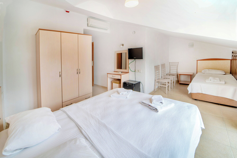 Bedroom 3, Suzanne Hotel & Restaurant, Fethiye