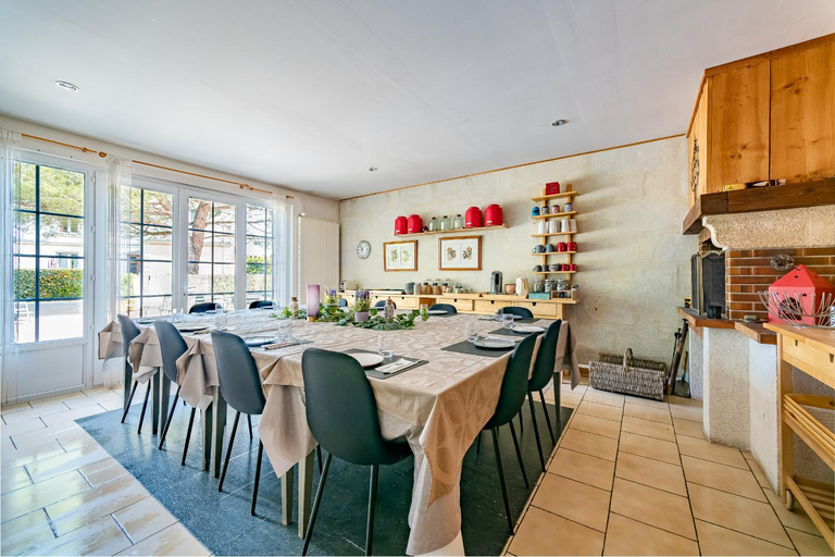 Food & Drinks 5, Maison d'hotes Villa Richelieu, Vienne