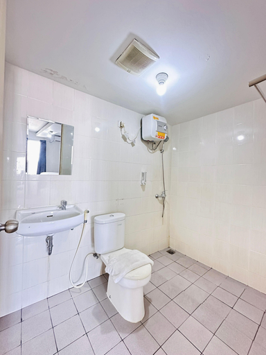 Bathroom 20