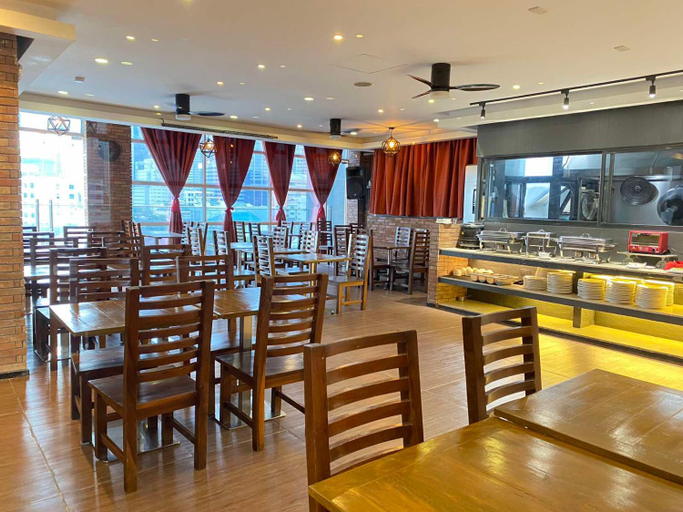 Food & Drinks 5, Jade Hotel & Suites, Makati City