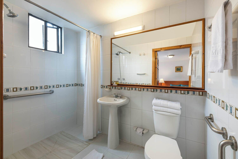 Bathroom 4, Hotel el Campin, Santafé de Bogotá