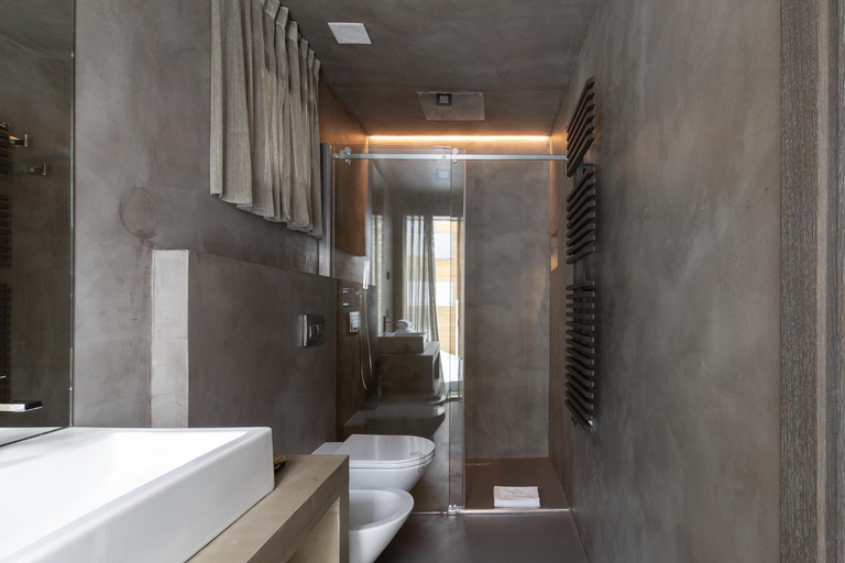 Bathroom 4, Bergman Mountain Hotel, Aosta
