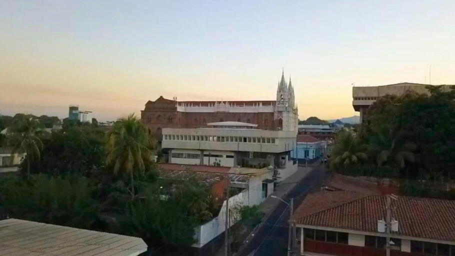 Others 4, Casa Central de Santa Ana, Santa Ana