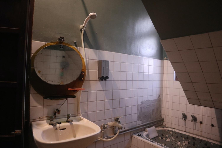 Bathroom 2, Everythingsoup, Changhua
