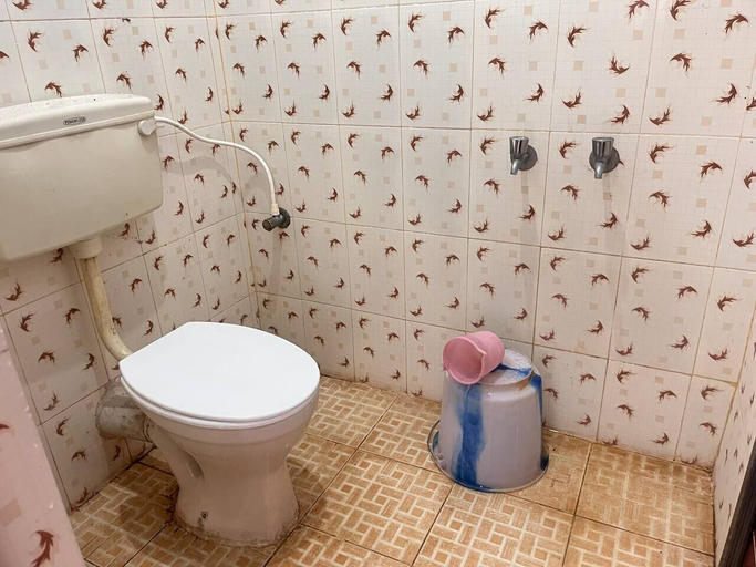 Bathroom, Mg Resorts, Tirunelveli