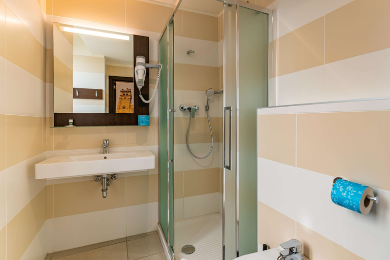 Bathroom 8