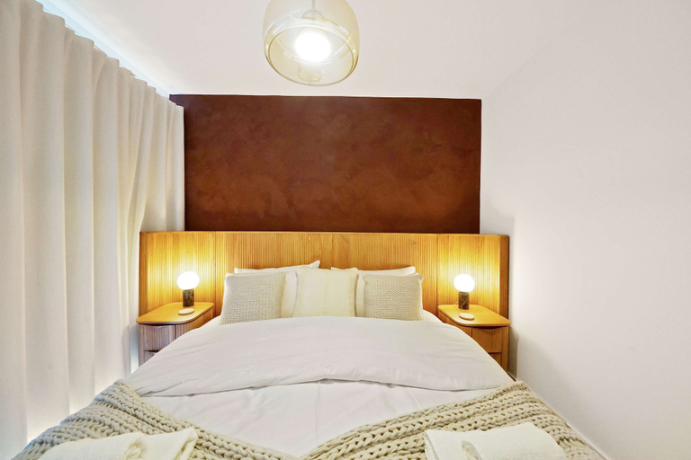 Room 3, Rosso Suite 2BR City Views, London