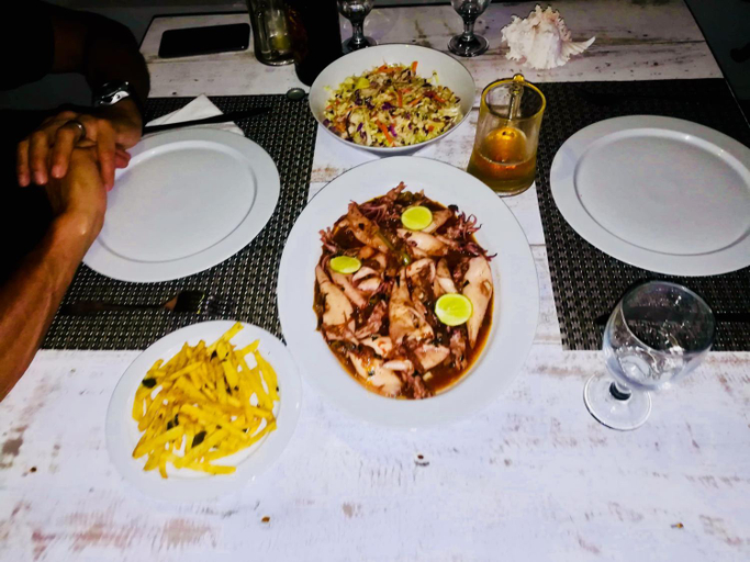 Food & Drinks 4, Amour Surf, Tangalle