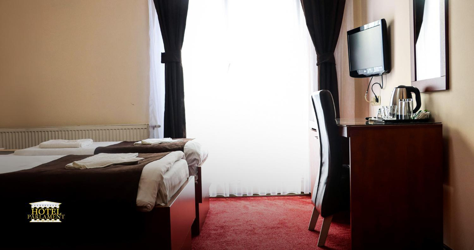 Bedroom 2, Parlament Hotel, Priština