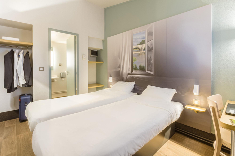 Bedroom 3, B&b Hotel Narbonne 1, Aude