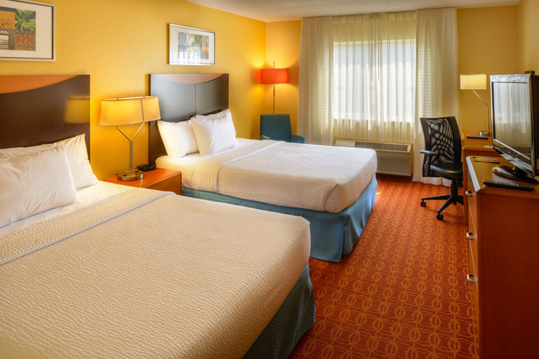 Bedroom 3, Fairfield Inn by Marriott St. Louis Collinsville, IL, Madison