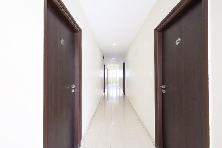 Public Area 2, Fabhotel Karthikeya Residency, Chittoor