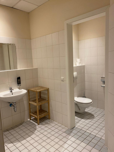 Bathroom 4, Singer109 Hotel & Hostel, Berlin