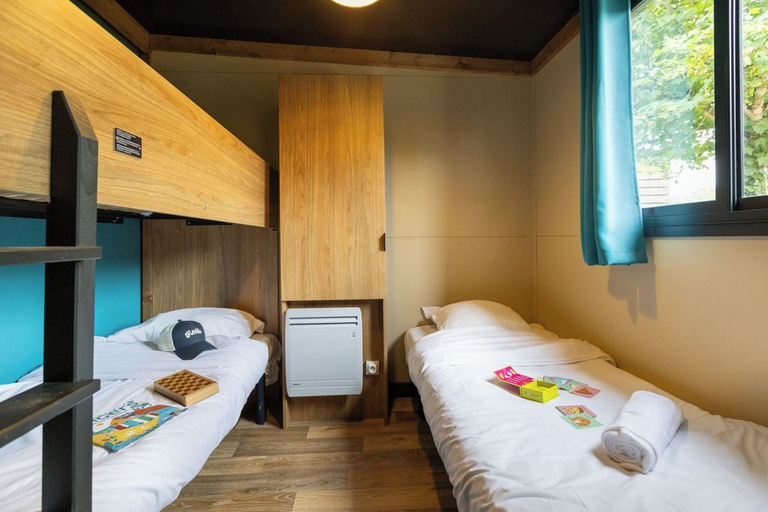 Bedroom 3, Camping d'Angers, Maine-et-Loire