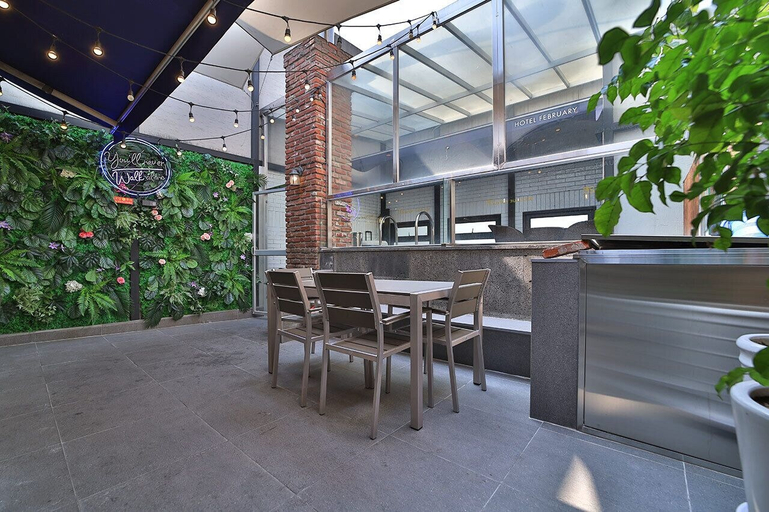 Restaurant 4