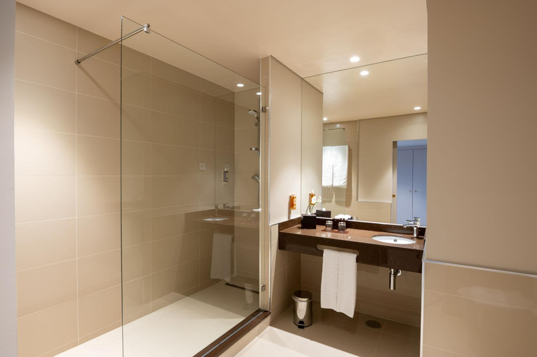 Bathroom 4, Vila Gale Collection S.Miguel, Ponta Delgada