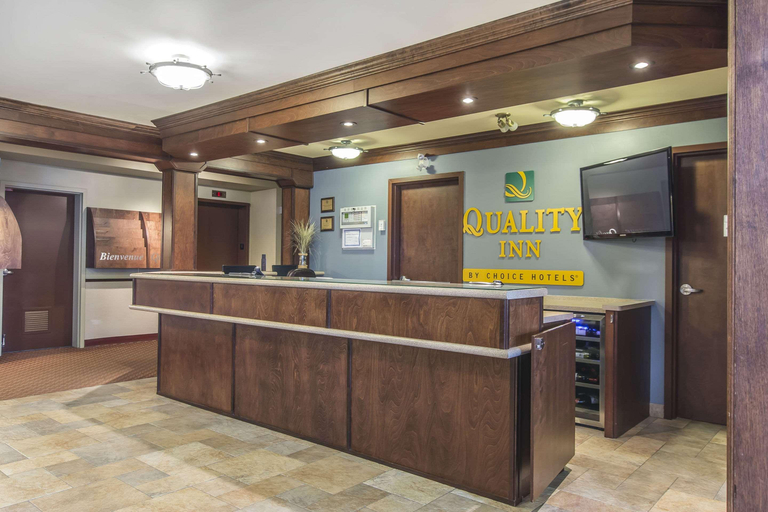 Public Area 2, Quality Inn Rivière-Du-Loup, Rivière-du-Loup