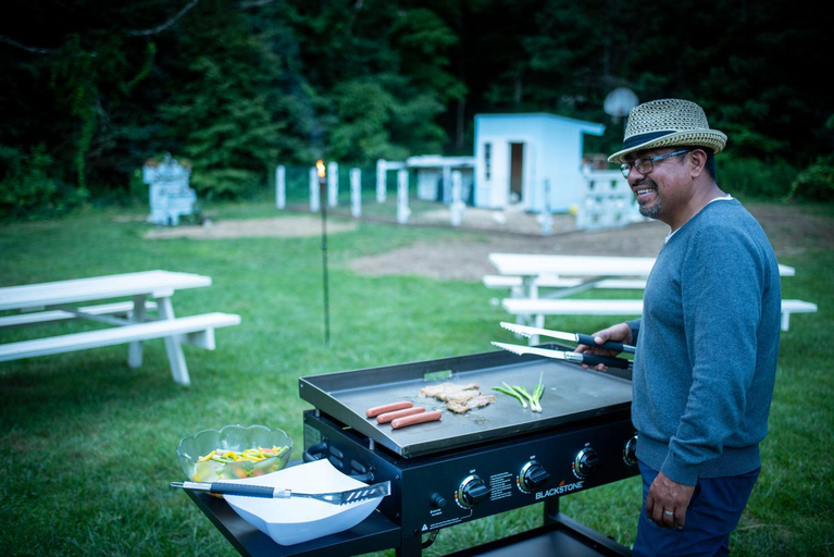 Food & Drinks 2, Arcady Mountain Motor Lodge, Bennington