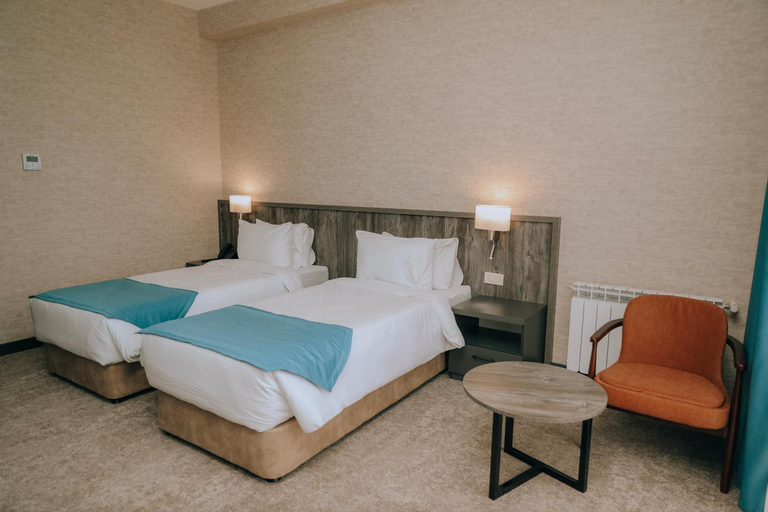 Bedroom 4, Hill Park Gusar, Quba