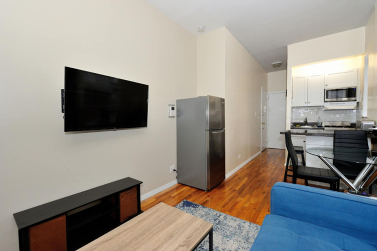 Room 5, Charming 1BR in Murray Hill Kips Bay - Perfect for 2, New York