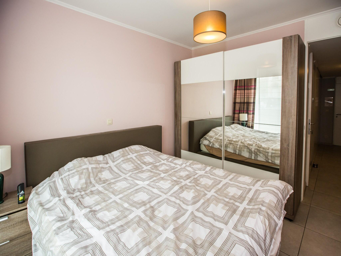 Bedroom 2, Apartment within walking distance of the beach, West-Vlaanderen