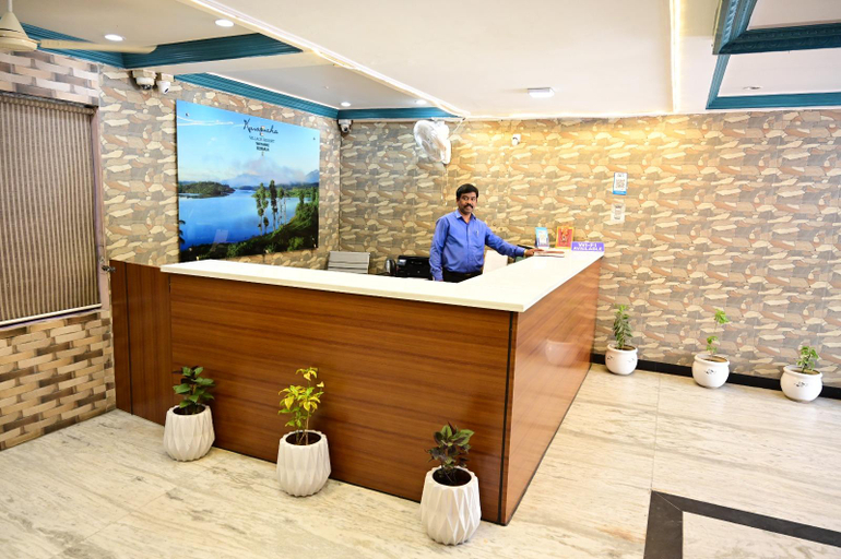 Others 5, Hotel Priya, Raichur