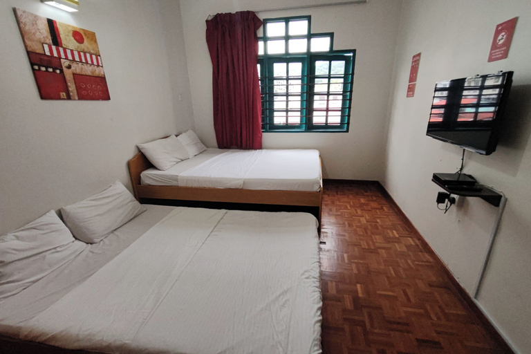 Bedroom 3, Hotel Check Inn 2 Cameron Highlands, Cameron Highlands