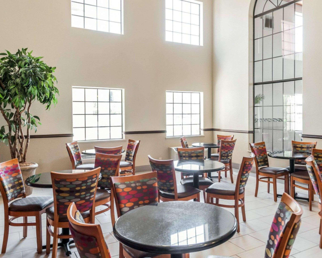 Others 5, Quality Inn & Suites, Bernalillo
