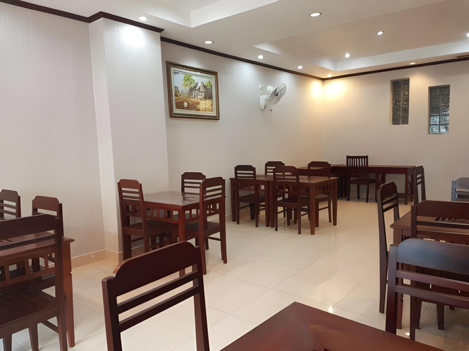 Others 5, Sinnakhone hotel, Vientiane