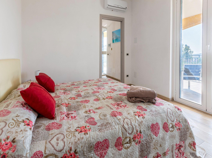 Others 5, Villa in Sicily with Pool, Agrigento