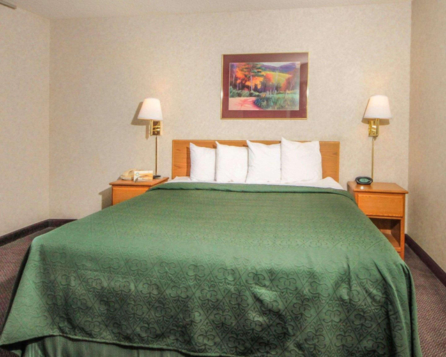 Bedroom 3, Quality Suites San Diego Otay Mesa, San Diego