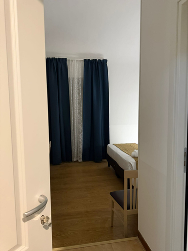 Bathroom 5, Conte House, Rome