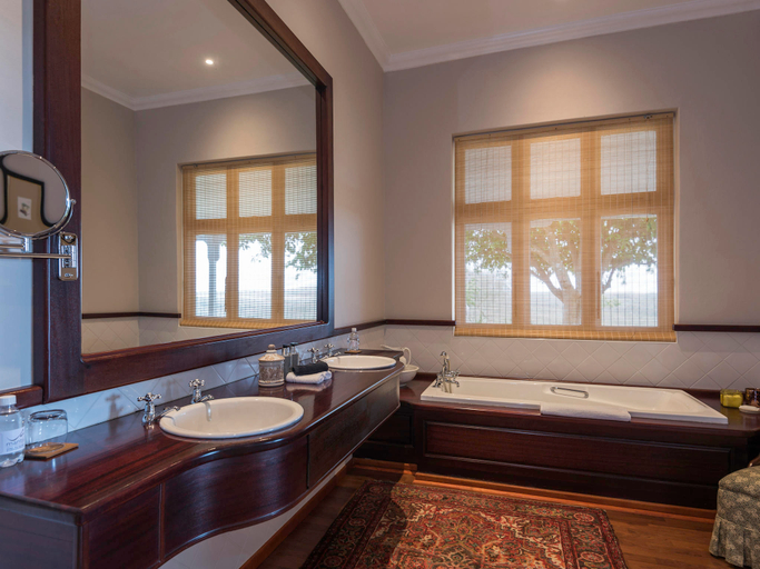 Bathroom 4, Founders Lodge by Mantis, Cacadu