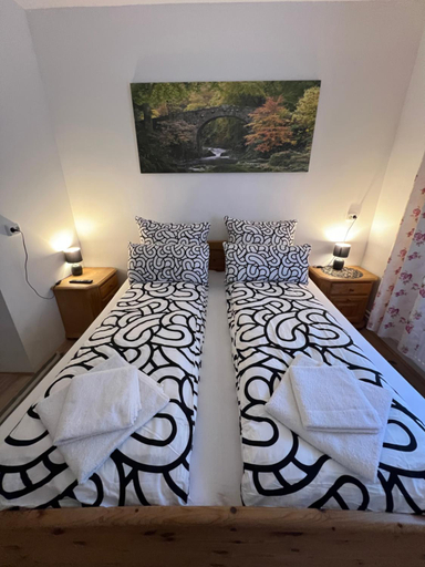 Bedroom 3, Hotel Hirsch Fluorn Schwarzwald, Rottweil