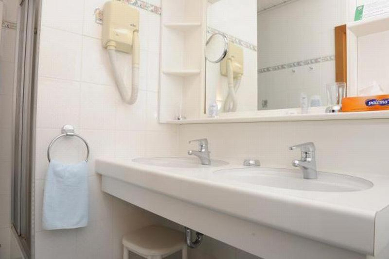 Bathroom, Landgasthof Hotel Muhr, Bruck an der Leitha