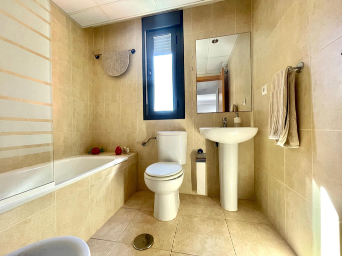 Bathroom 5, Apartment near beach with pools in Spain, Almería