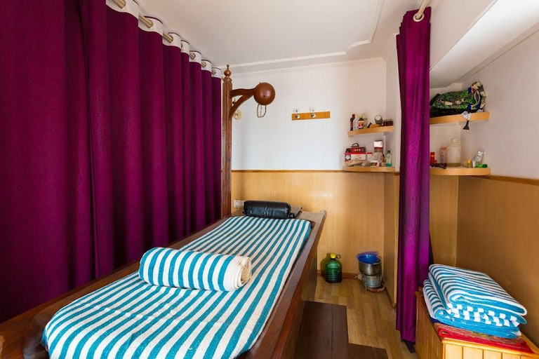 Bedroom 2, Toshali Royal View Shimla, Shimla