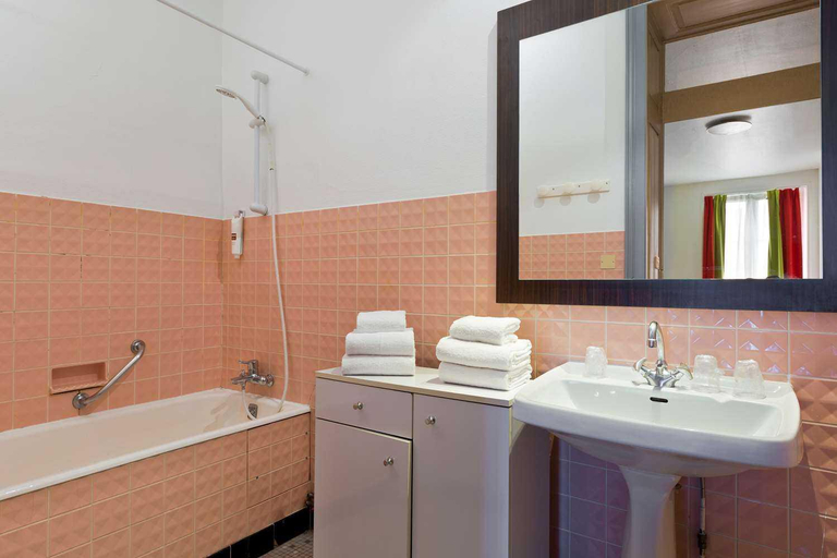 Bathroom 5, Enzo Hotels Contrexeville, Vosges