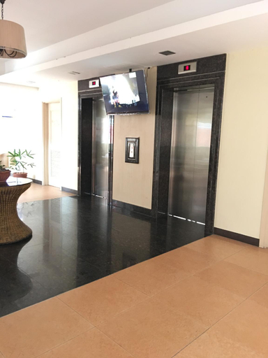 Public Area 1, Chateau Elysee Apartment - Seine Cluster, Parañaque