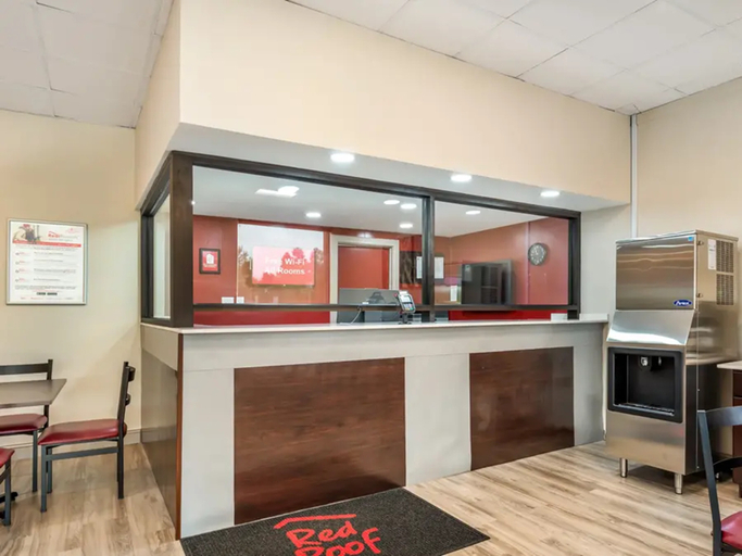 Public Area 2, Red Roof Inn Richmond, VA, Richmond